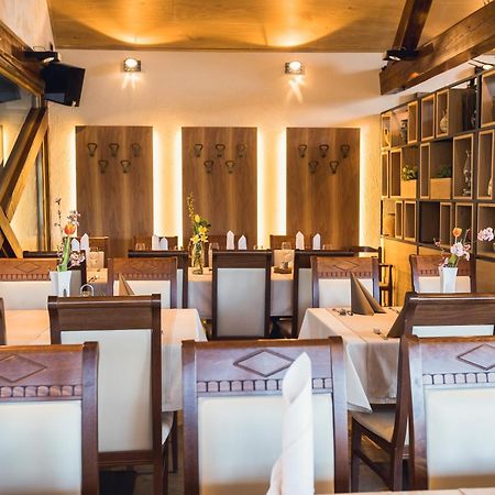 Gostilna Mueller Hotel Črnomelj Екстериор снимка