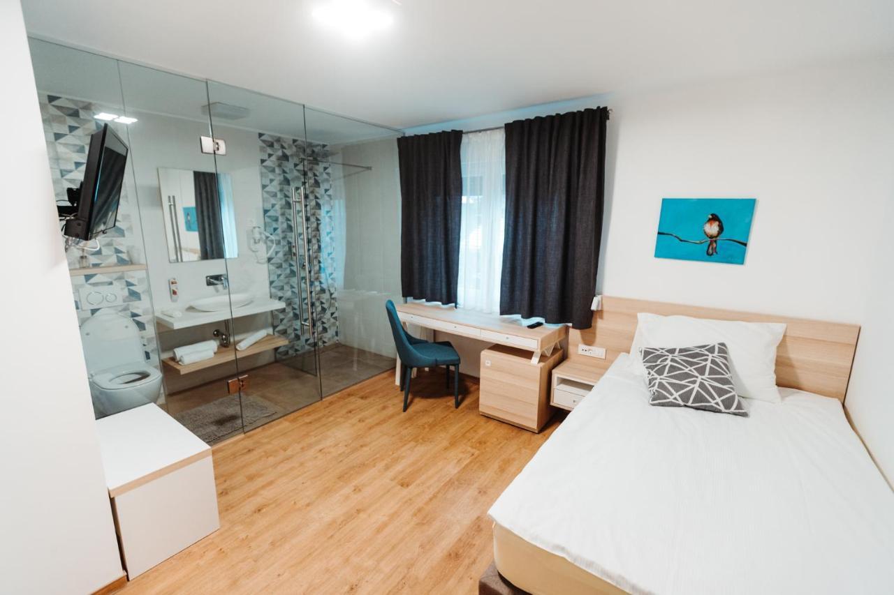 Gostilna Mueller Hotel Črnomelj Екстериор снимка