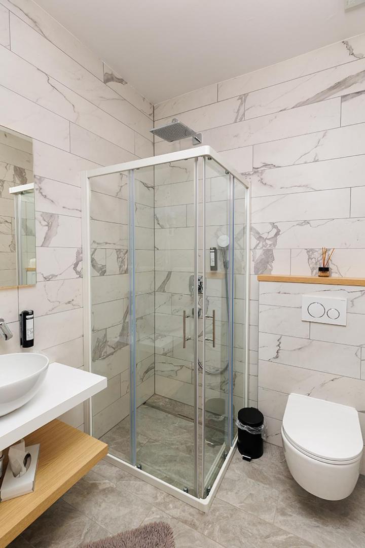 Gostilna Mueller Hotel Črnomelj Екстериор снимка