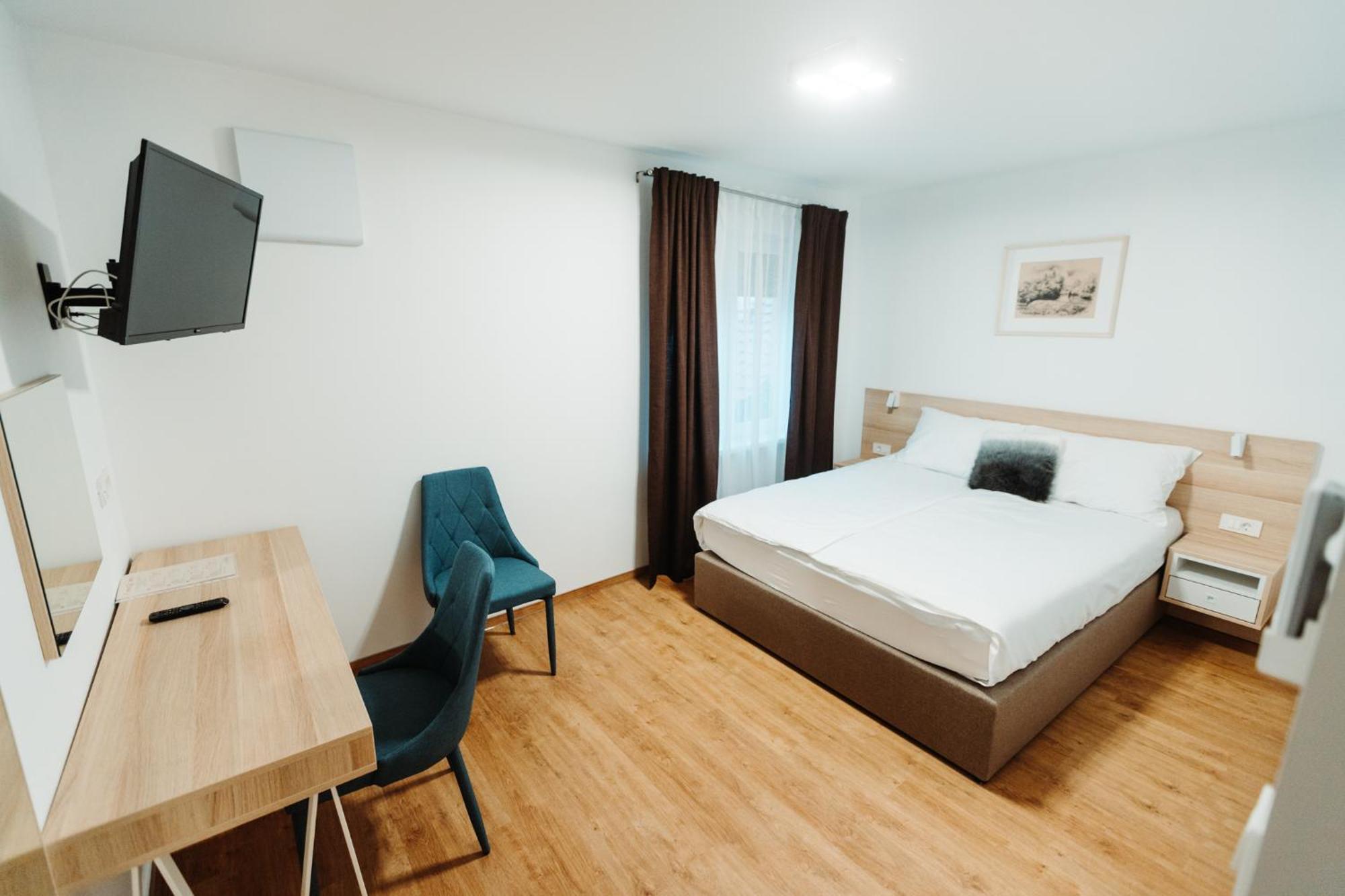 Gostilna Mueller Hotel Črnomelj Екстериор снимка